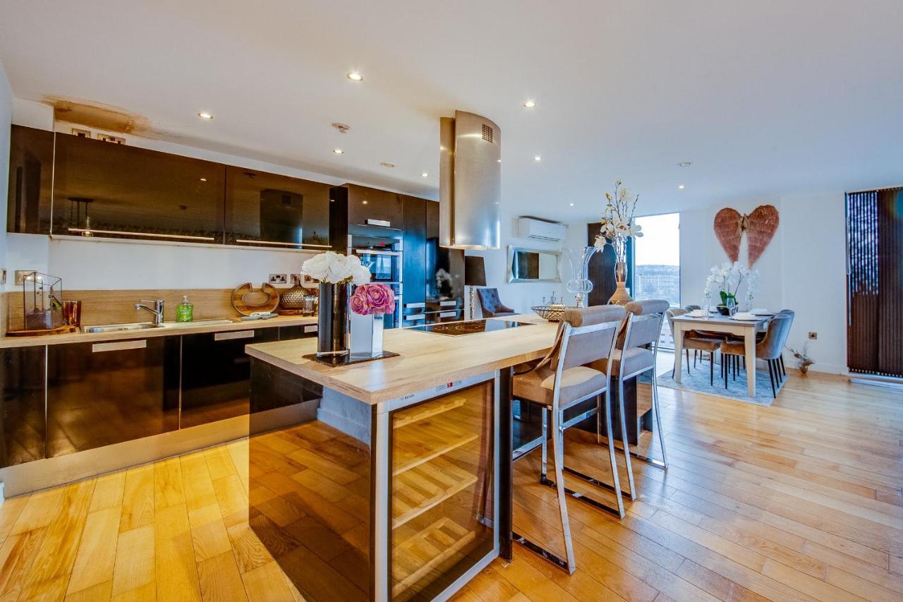 Spacious 3-Bed Penthouse With City Sky Line Views Sheffield Exterior photo