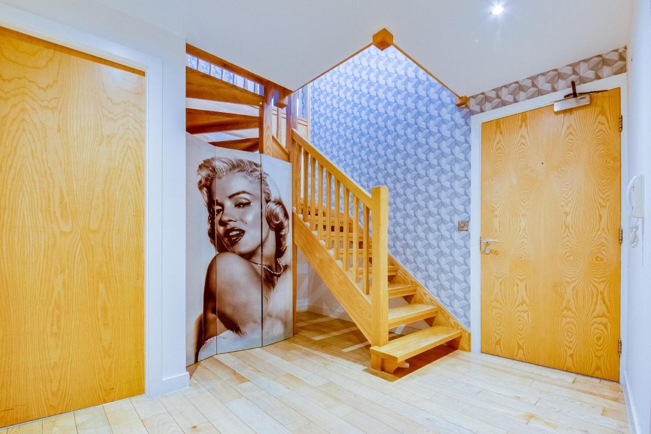 Spacious 3-Bed Penthouse With City Sky Line Views Sheffield Exterior photo